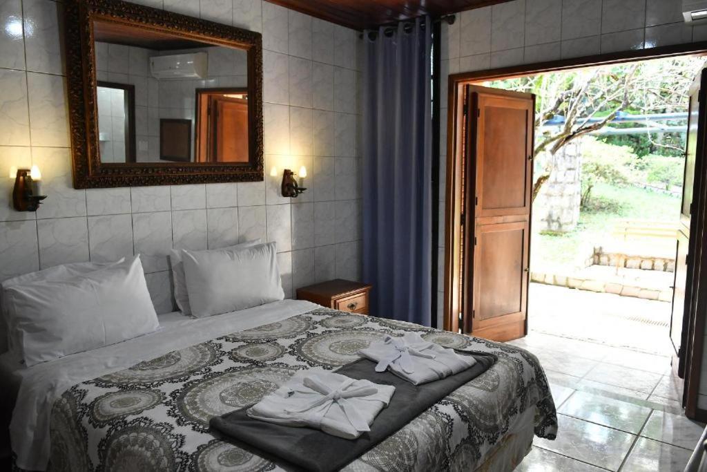 Hotel Bougainville Itatiaia  Kültér fotó