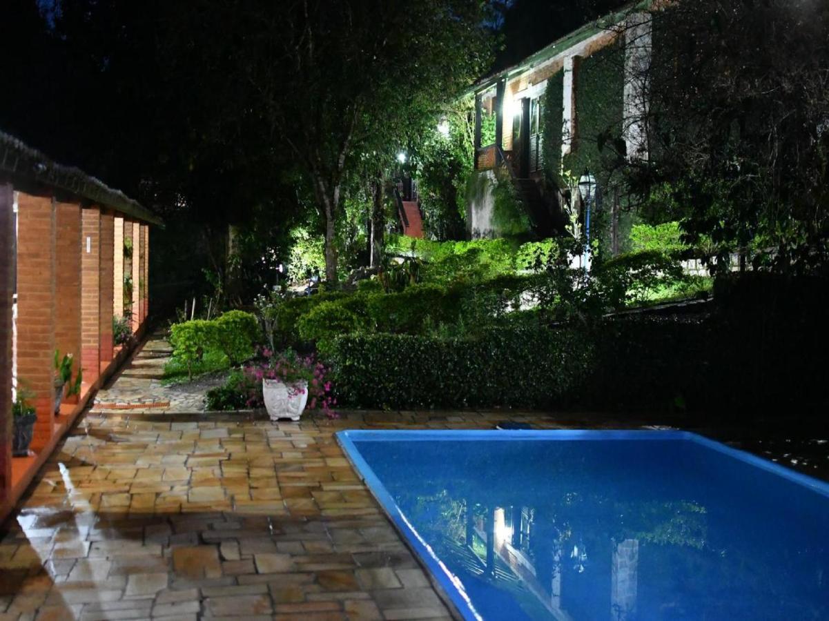 Hotel Bougainville Itatiaia  Kültér fotó